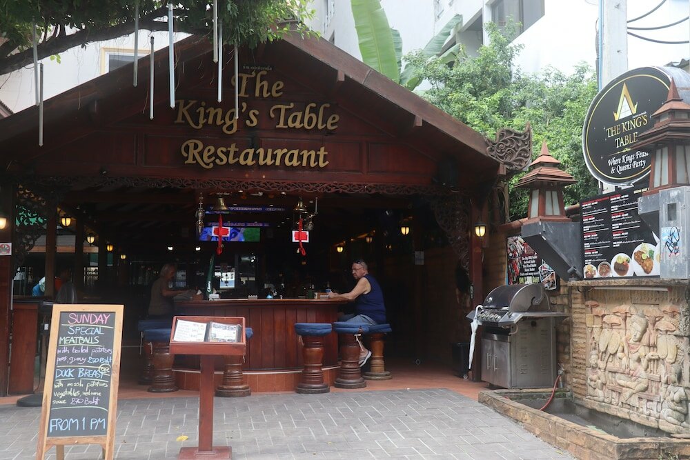 Фото Inn House Hotel