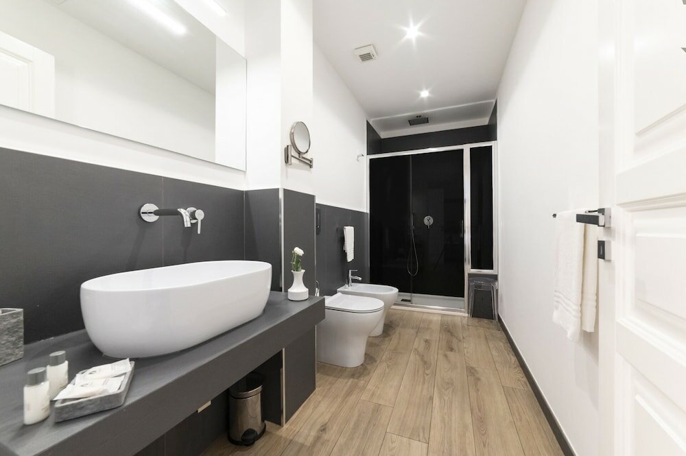 Фото Ruggero Settimo - Room & Suite