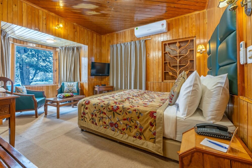 Фото Hotel Heevan Pahalgam