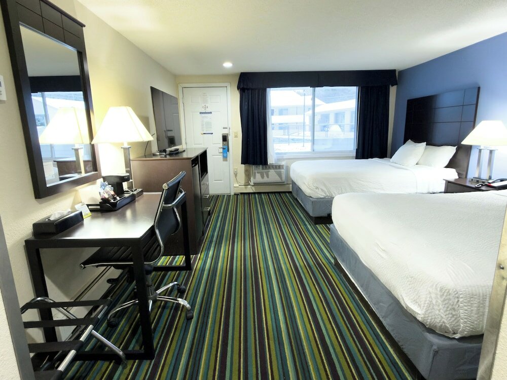 Фото Days Inn by Wyndham Lincoln