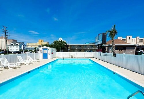 Гостиница Seashire Inn & Suites в Вирджиния-Бич