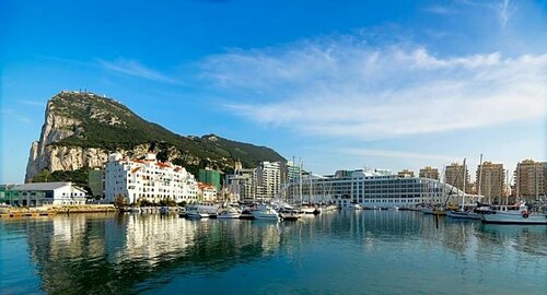 Гостиница Sunborn Gibraltar в Гибралтаре