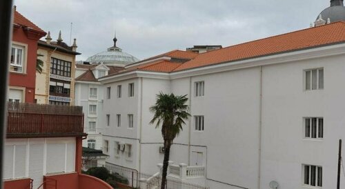 Гостиница Hotel Silken Rio Santander в Сантандере