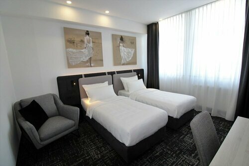 Гостиница Libarty Hotels в Вайблингене