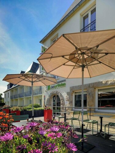 Гостиница Hotel La Residence des Artistes в Бретани