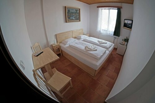 Гостиница Hotel Kréta в Кутна Горе
