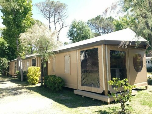 Кемпинг New Camping Le Tamerici в Чечине
