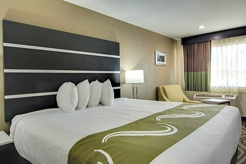 Гостиница Quality Inn & Suites Athens University Area в Атенсе