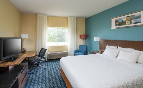 Гостиница Fairfield Inn & Suites Quincy в Куинси