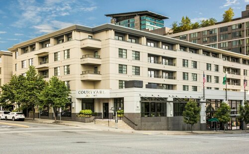 Гостиница Courtyard by Marriott Seattle Bellevue Downtown в Белвью