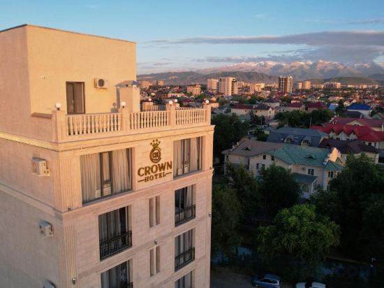 Фото Crown Hotel