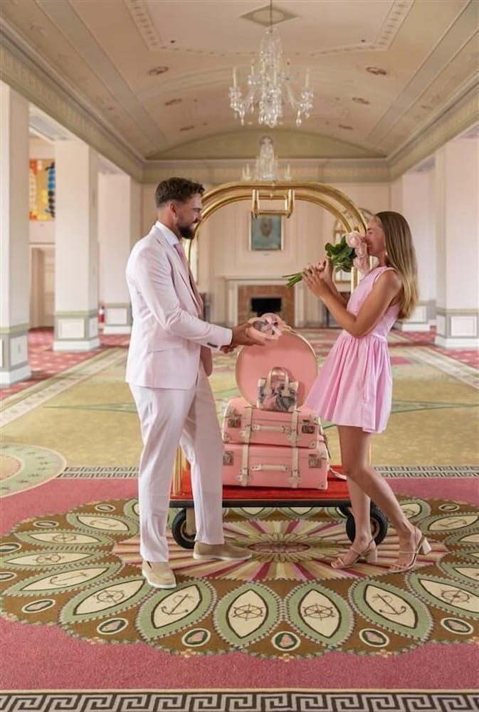 Фото Hamilton Princess & Beach Club A Fairmont Managed Hotel