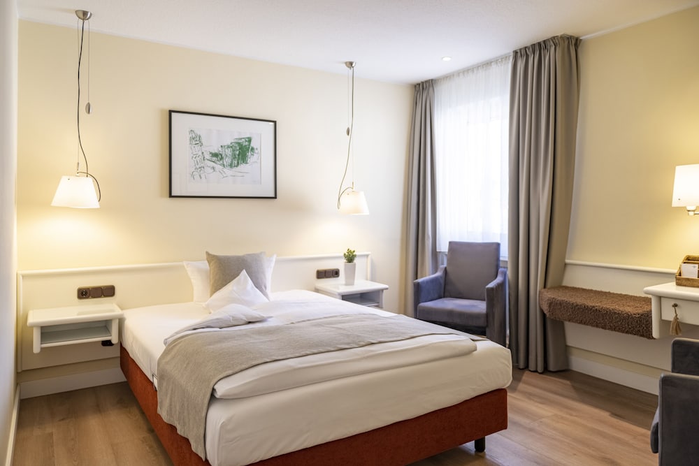 Фото Hotel Deutscher Hof