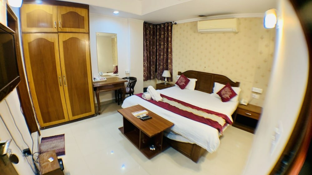 Фото Kashish Residency & Banquet