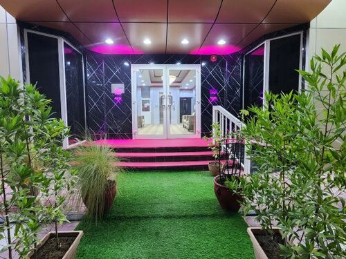 Гостиница Ruwi Beach Hotel Apartments - Maha hospitality Group в Шардже