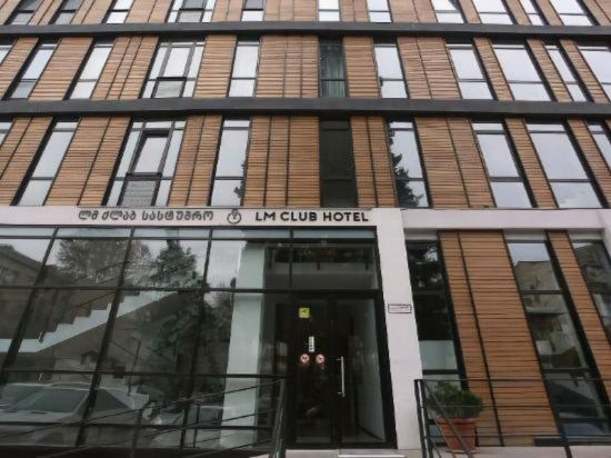 Фото L. M Club Hotel