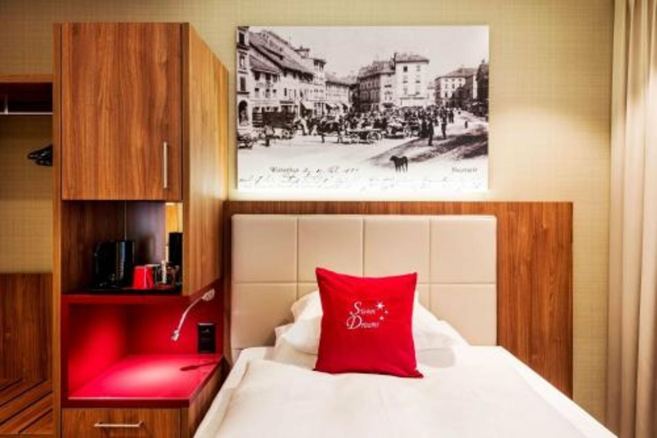Фото Hotel Wartmann am Bahnhof