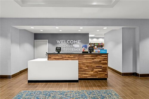 Гостиница Hampton Inn Omaha/West Dodge Road в Омахе