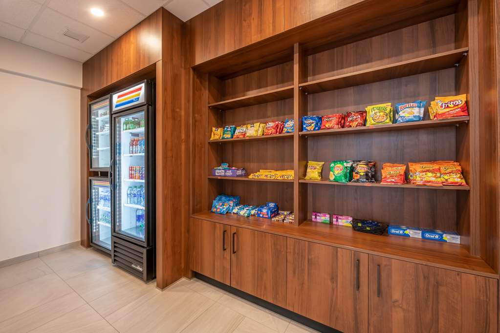 Фото Hilton Vacation Club Flamingo Beach St. Maarten