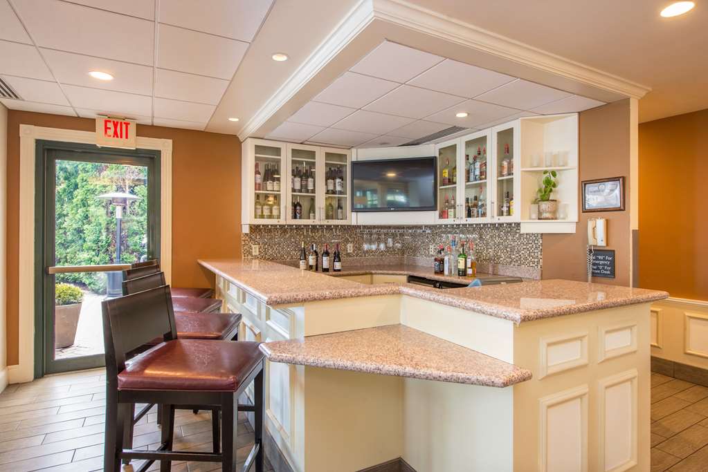 Фото Hilton Garden Inn Poughkeepsie/Fishkill