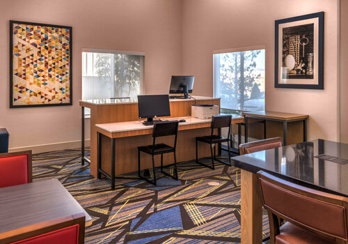 Гостиница Holiday Inn Express & Suites Reno, an Ihg Hotel в Рино