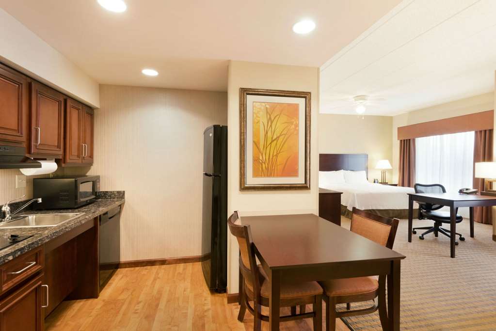 Фото Homewood Suites by Hilton Minneapolis/St. Paul-New Brighton