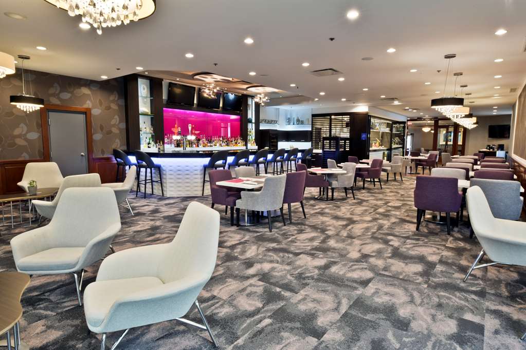 Фото Hilton Montreal Laval