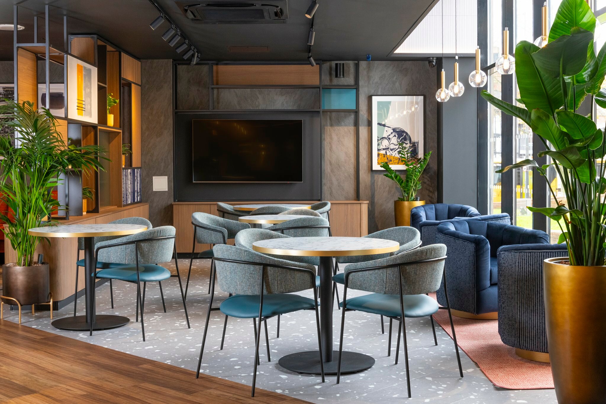 Фото Holiday Inn Derby Riverlights, an Ihg Hotel