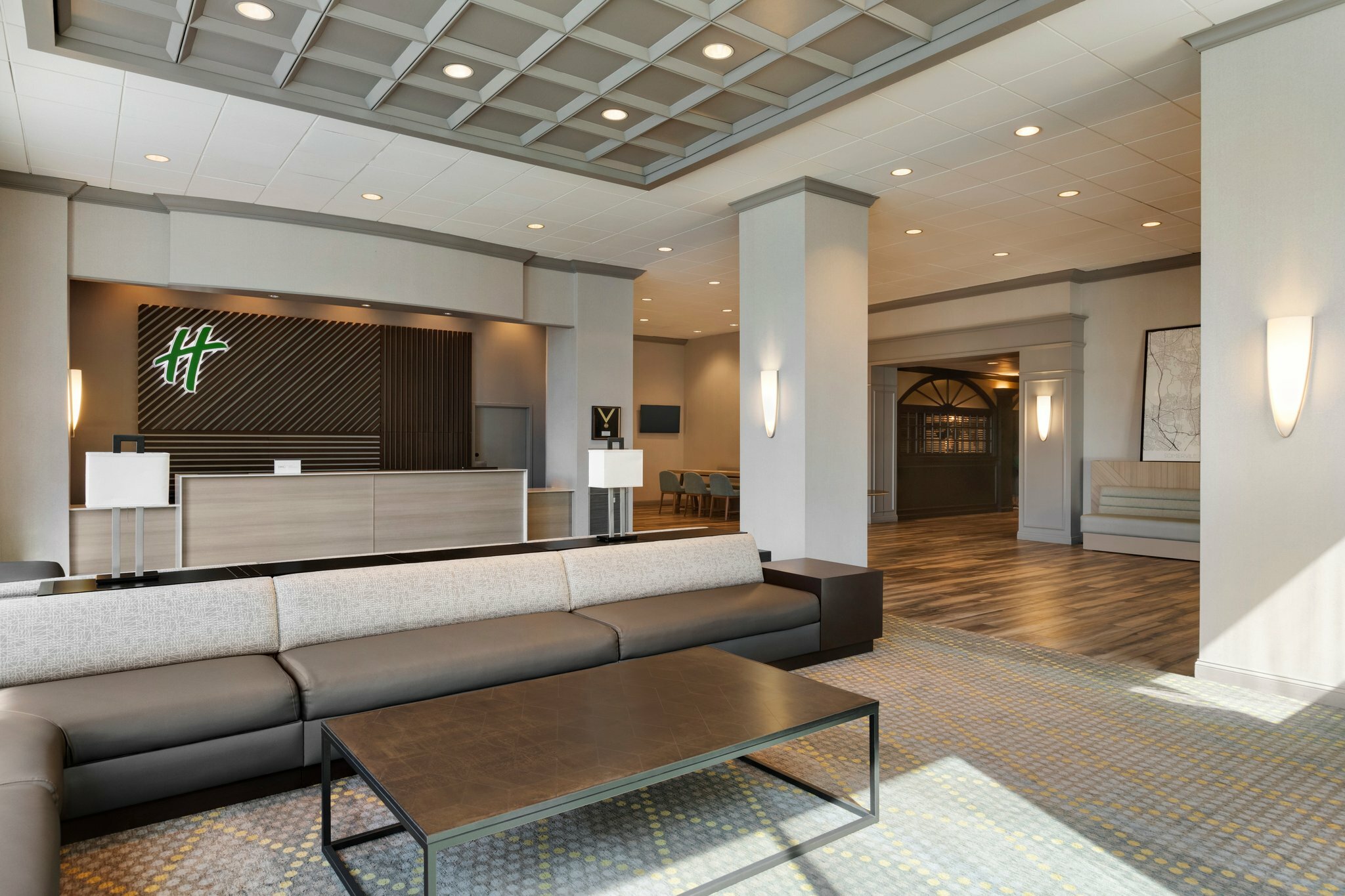 Фото Holiday Inn Boston Bunker Hill Area, an Ihg Hotel