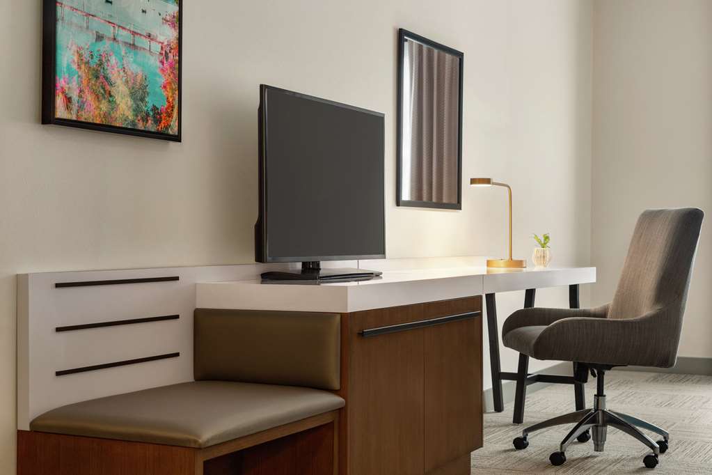 Фото Hilton Garden Inn Seattle Airport