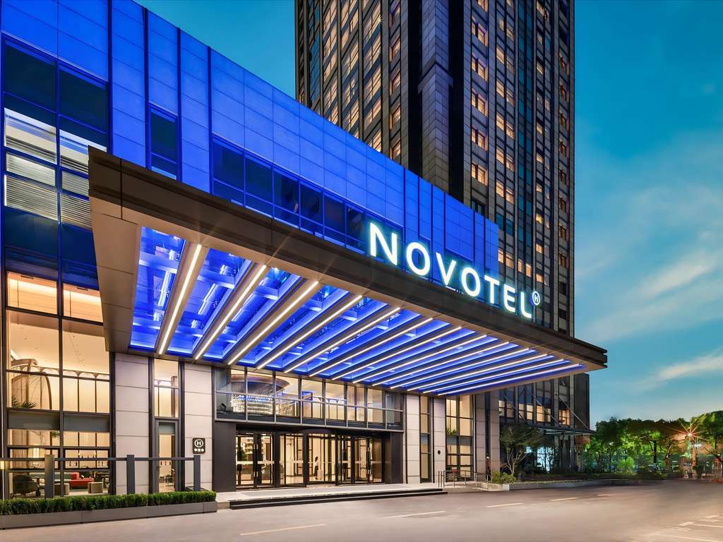 Фото DoubleTree by Hilton Shanghai Jing'an