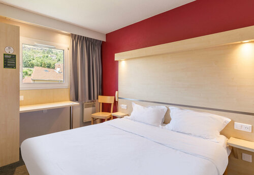 Гостиница B&b Hotel Le Puy-En-Velay в Ле-Пюи-ан-Веле