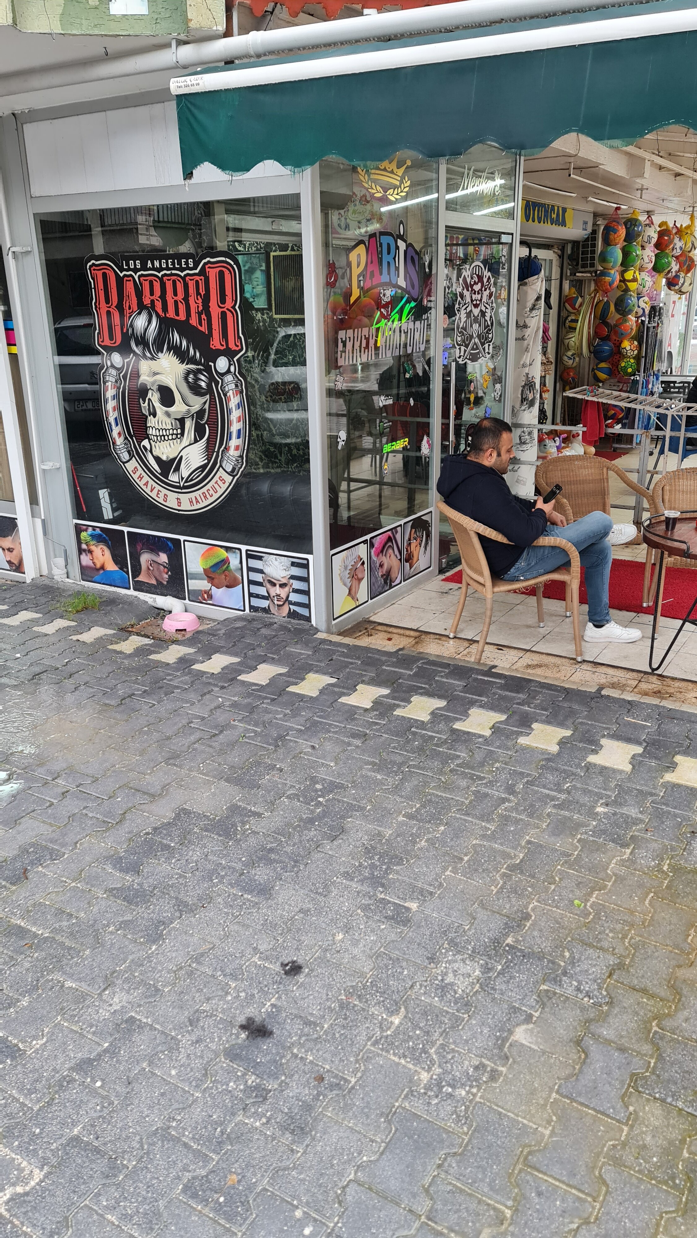Paris Erkek Kuaförü
