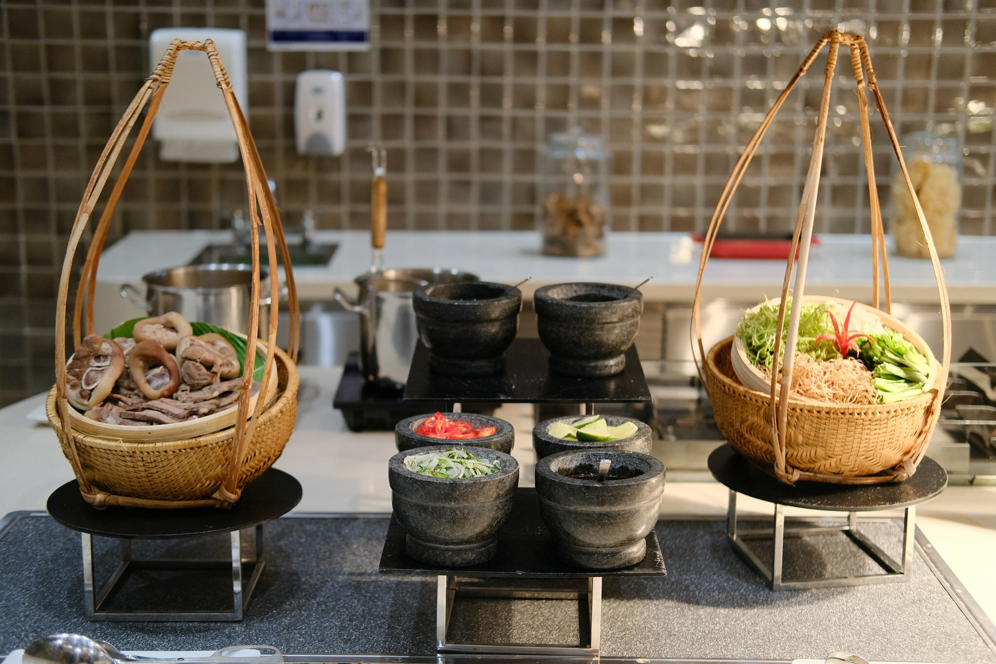 Фото Holiday Inn & Suites Saigon Airport
