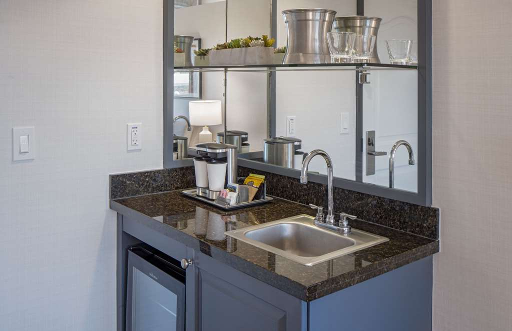 Фото Hilton San Antonio Hill Country