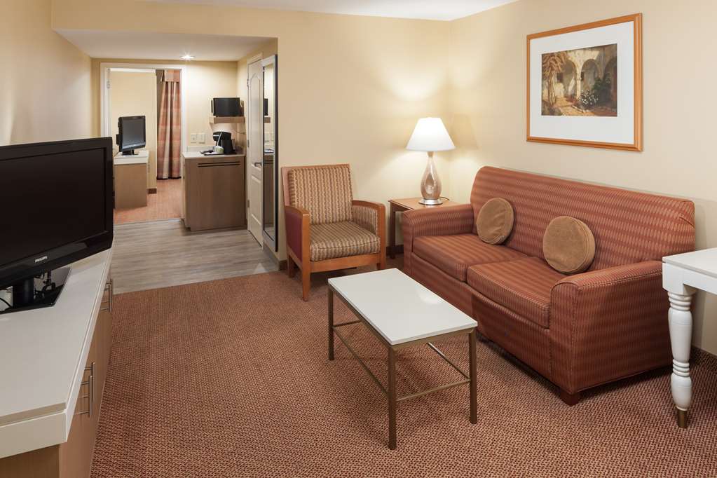 Фото Hilton Garden Inn McAllen Airport