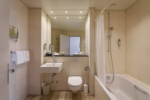 Гостиница Hotel Schweizerhof Basel в Базеле