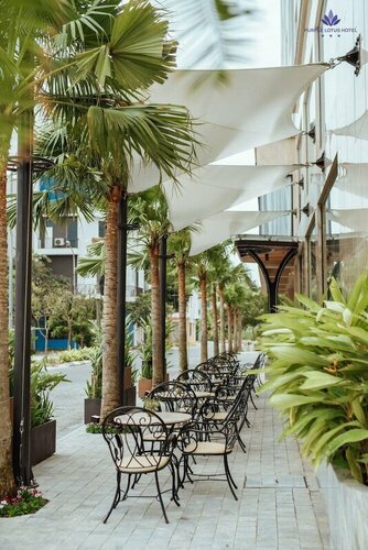 Гостиница Purple Lotus Hotel в Хайзыонге