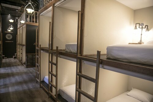 Гостиница The Clock Hostel And Suites в Картахене
