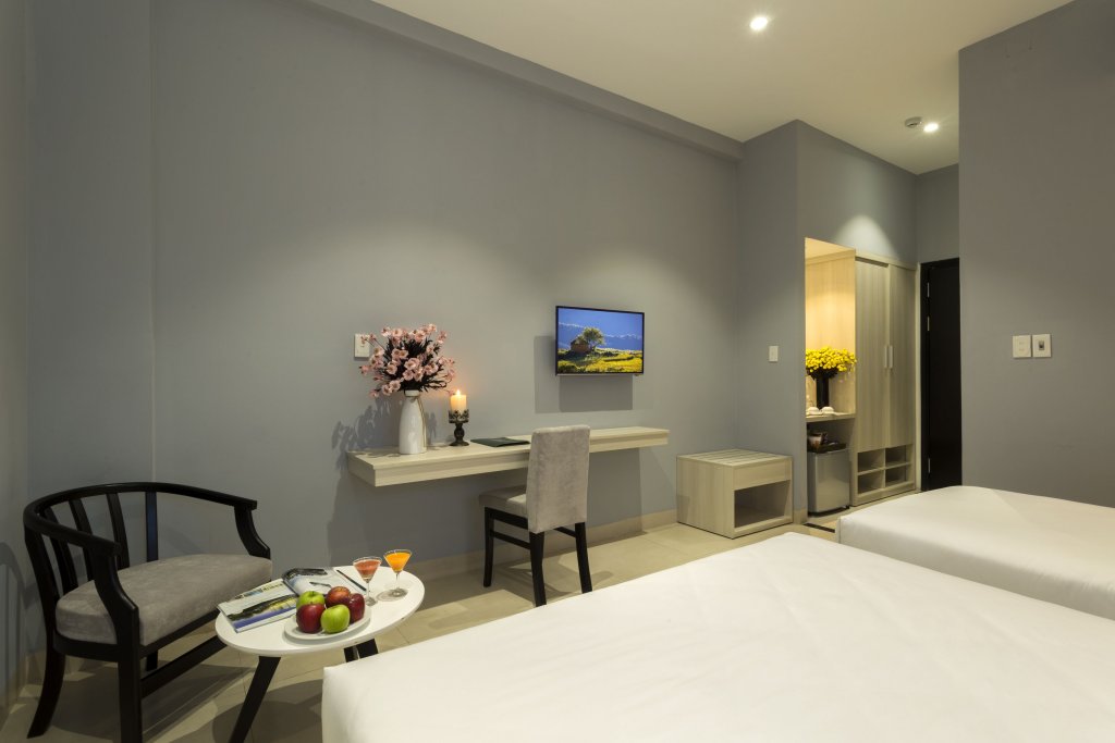 Фото Salem Riverside Hotel