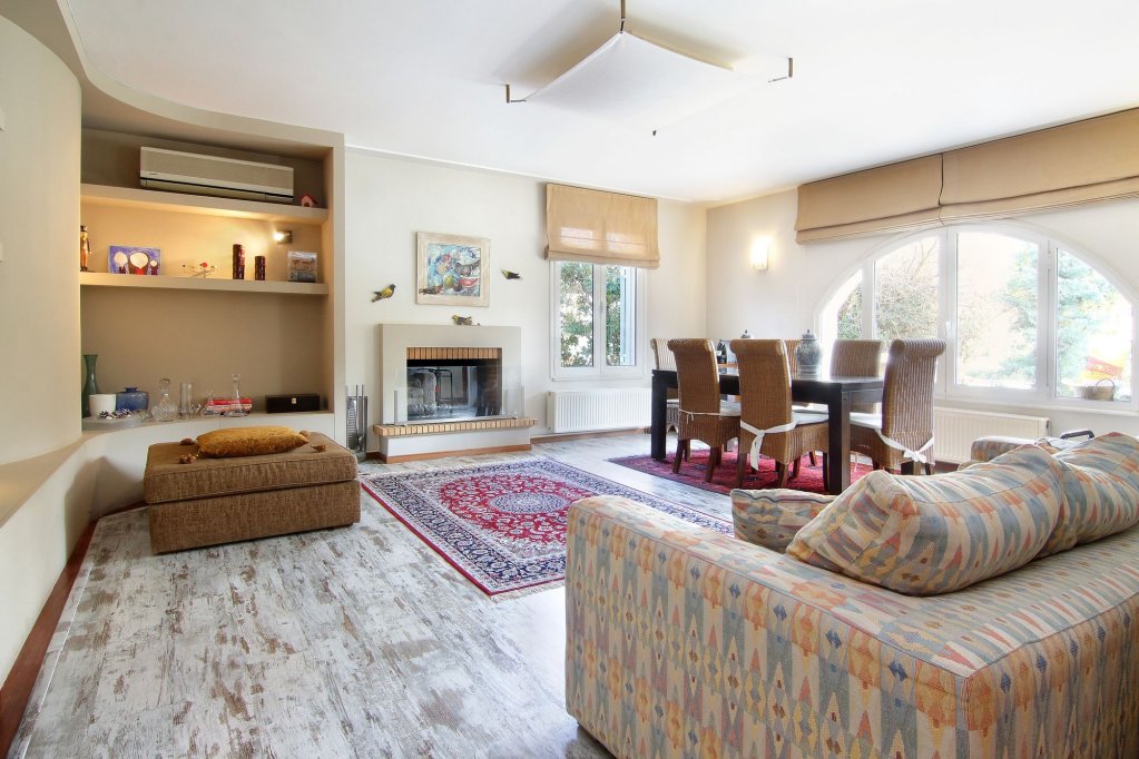 Фото Oasis Pool House