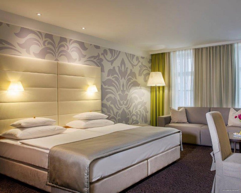 Фото отеля 3