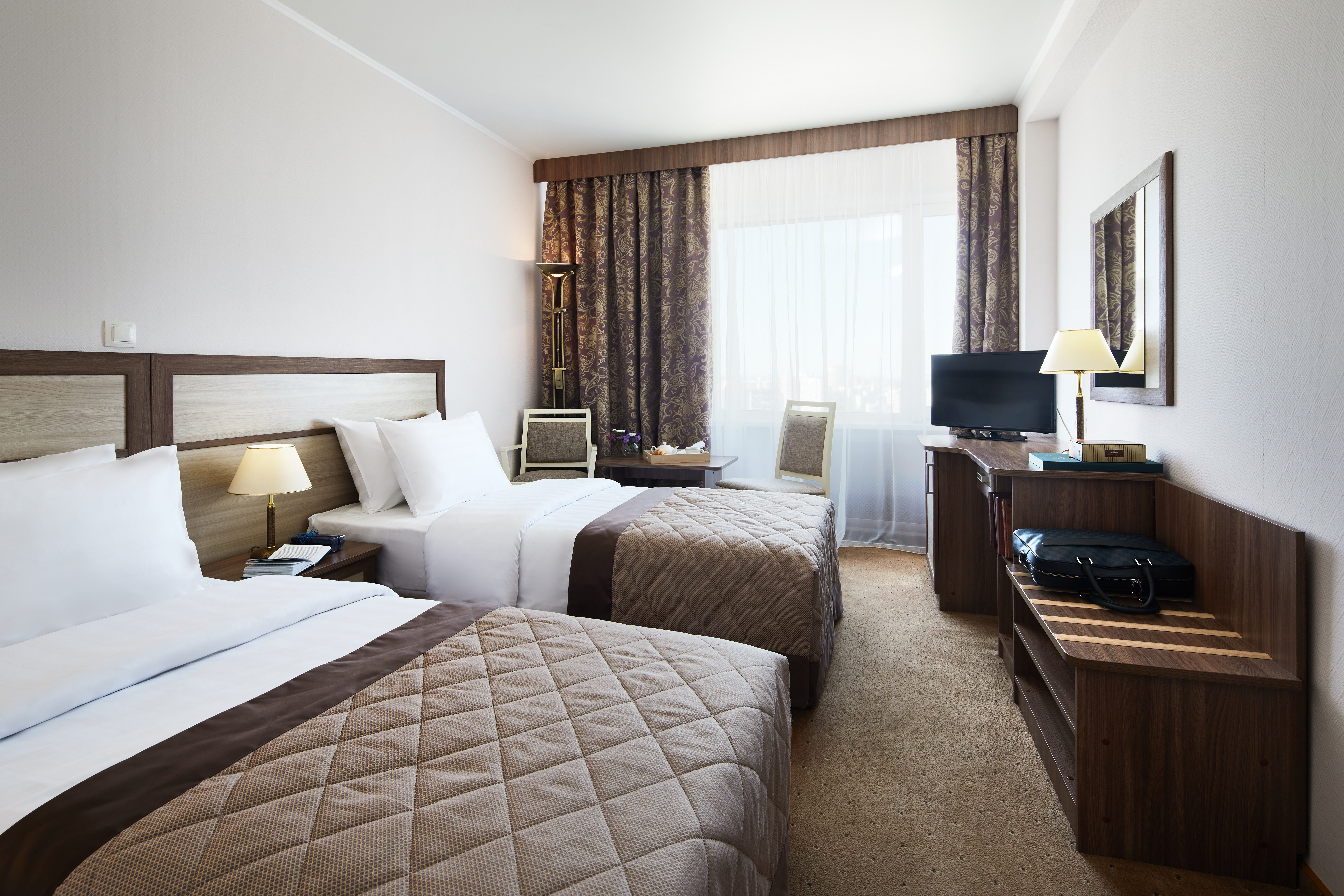 Фото Служба бронирования и размещения Ника