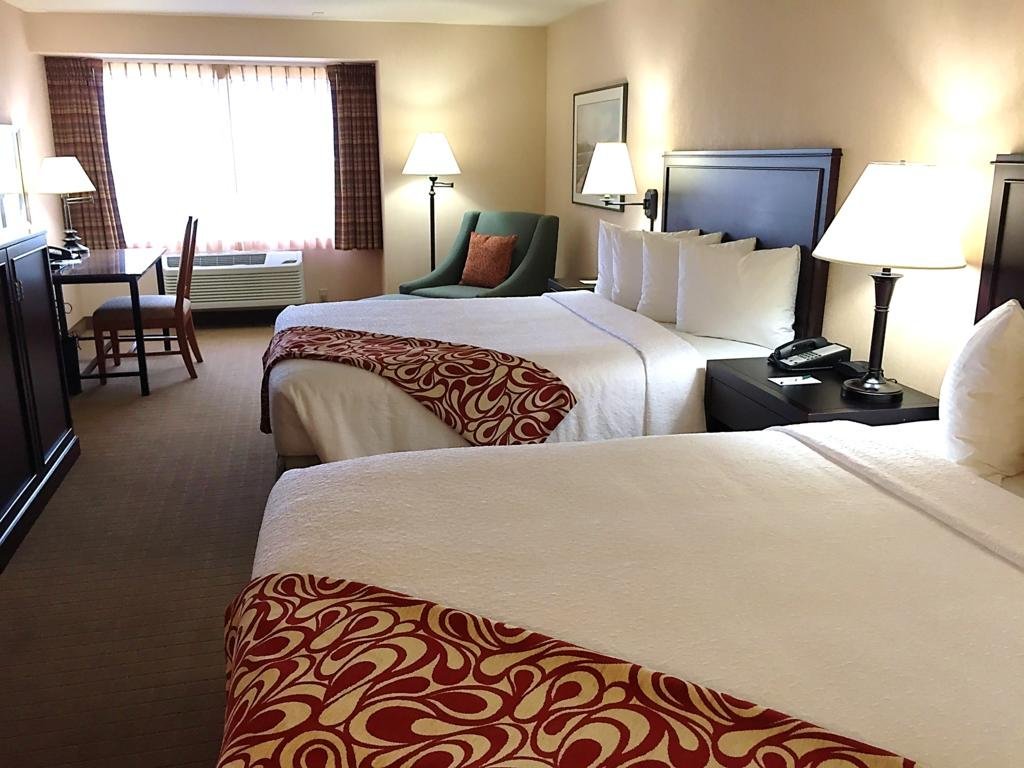 Фото Silver Cloud Inn Redmond Bellevue