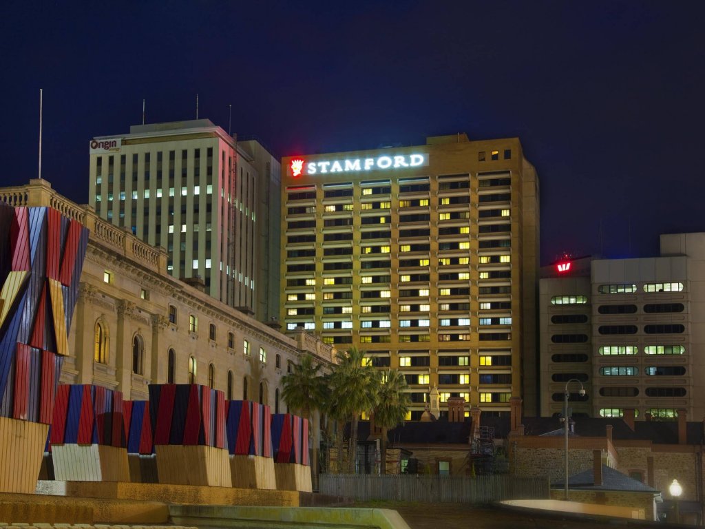 Фото Stamford Plaza Adelaide