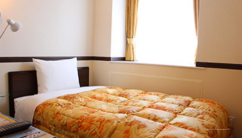 Фото Toyoko Inn Kobe Sannomiya No. 1