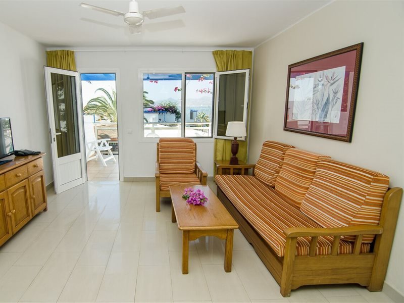 Фото Apartamentos Parque Tropical