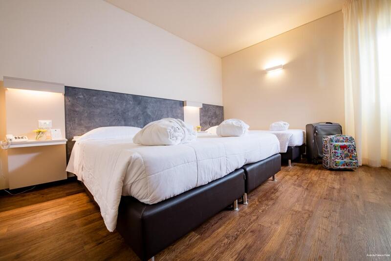 Фото Astoria Palace Hotel