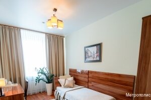 Внешний вид отеля Метрополис в Сургуте, фото 3