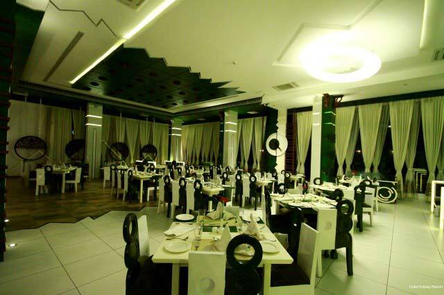 Фото Hotel Holiday Resort